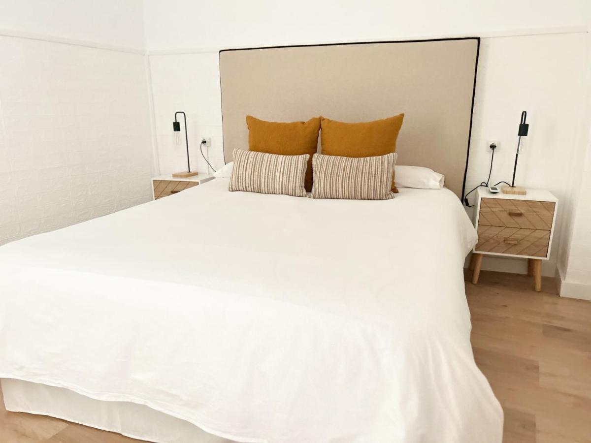 Apartamento Plaza กาสติเญฮา เด ลาเกวสตา ภายนอก รูปภาพ
