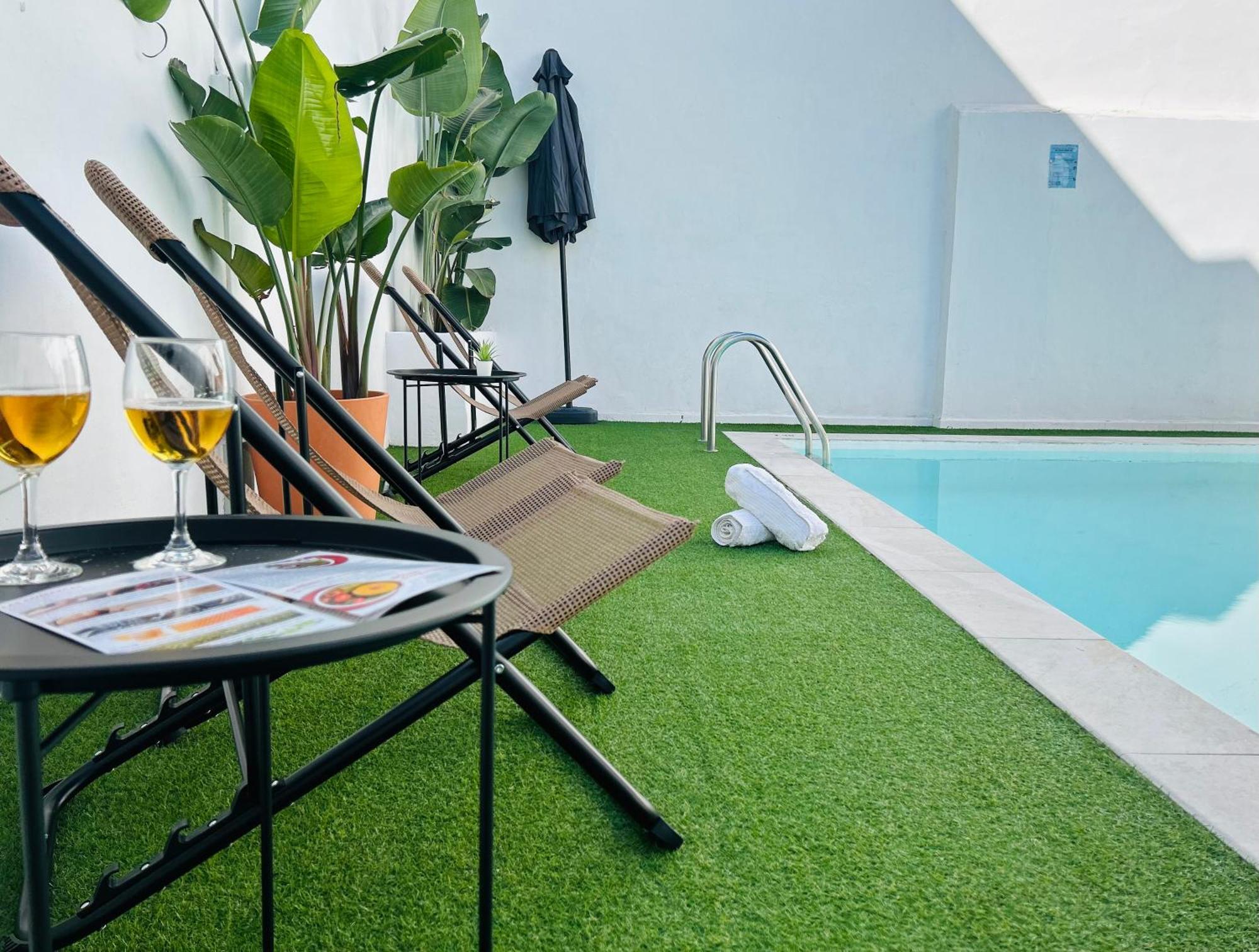 Apartamento Plaza กาสติเญฮา เด ลาเกวสตา ภายนอก รูปภาพ